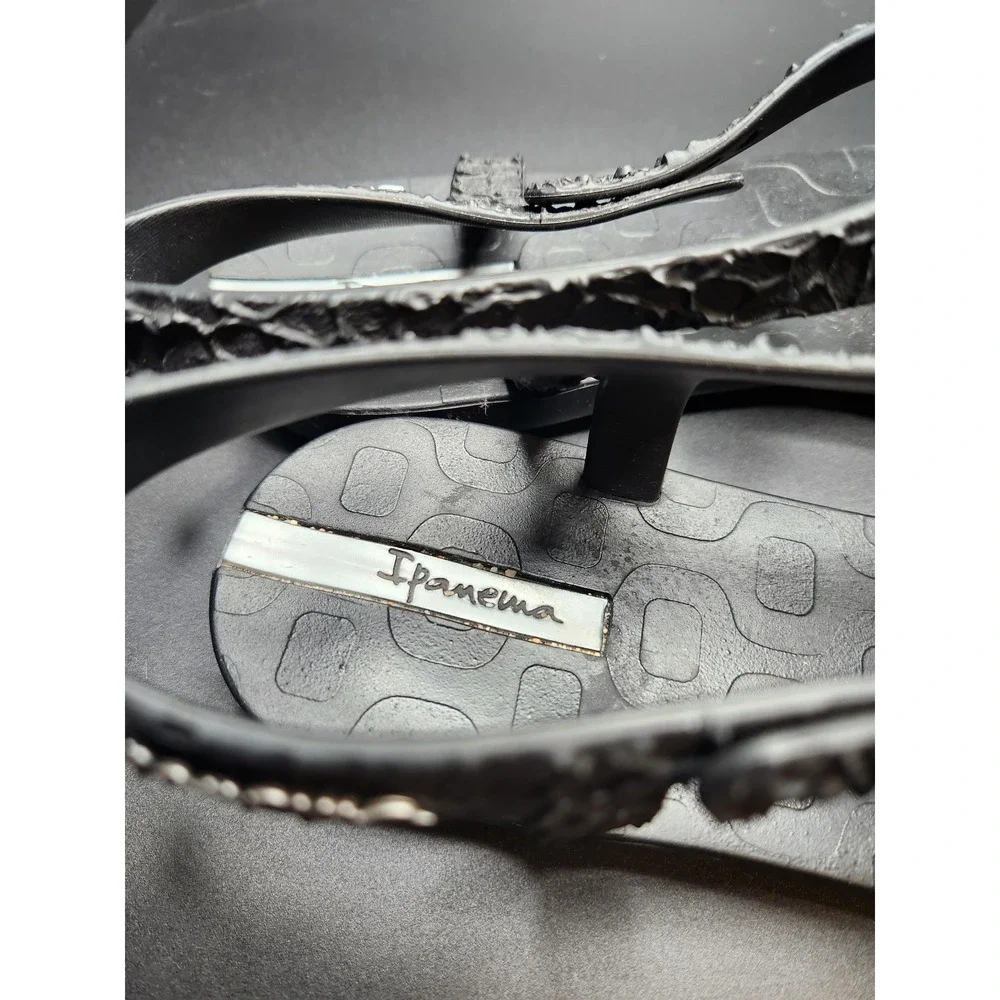 Ipanema Sandals Shoes Womens Size 8 Black Strappy Made‎ in Brazil